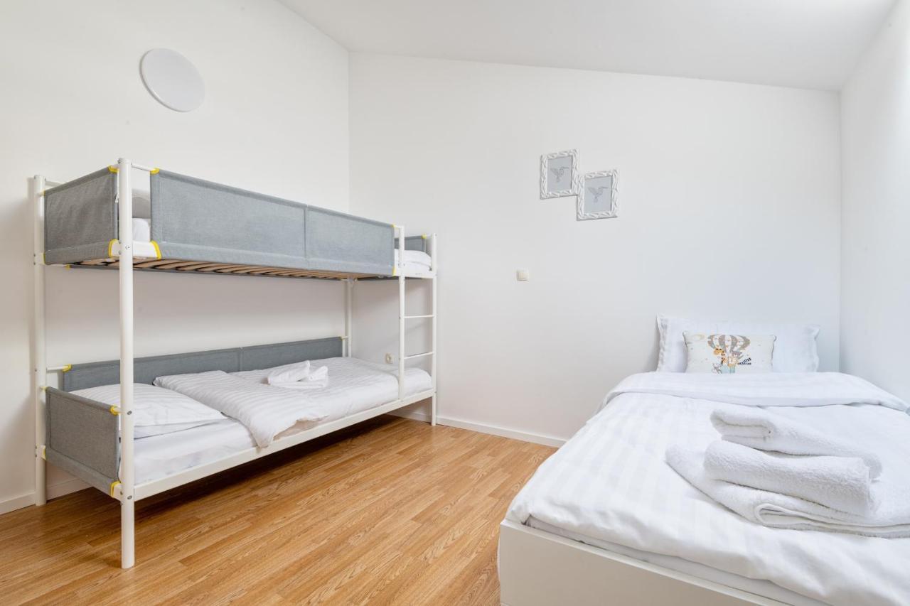 Apartment Familia Неум Экстерьер фото