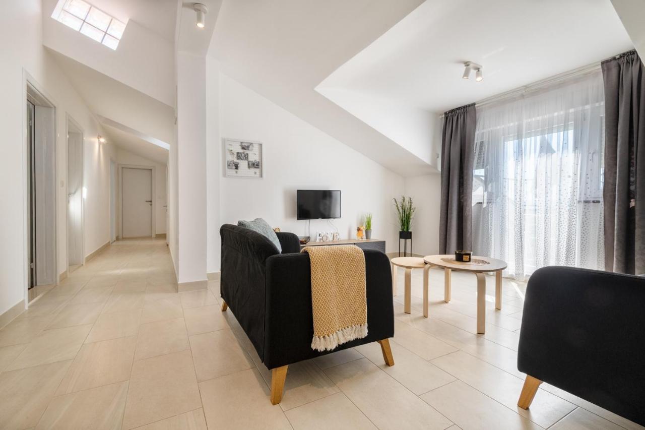 Apartment Familia Неум Экстерьер фото